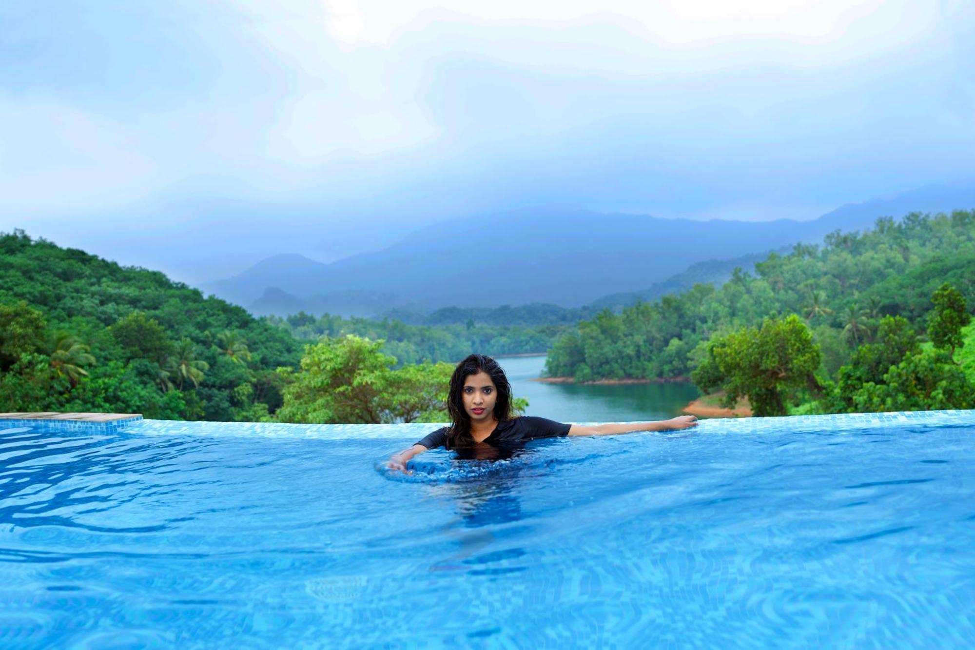 Serene Aqua Hills Kozhikode Hotel Mennanyam Exterior photo