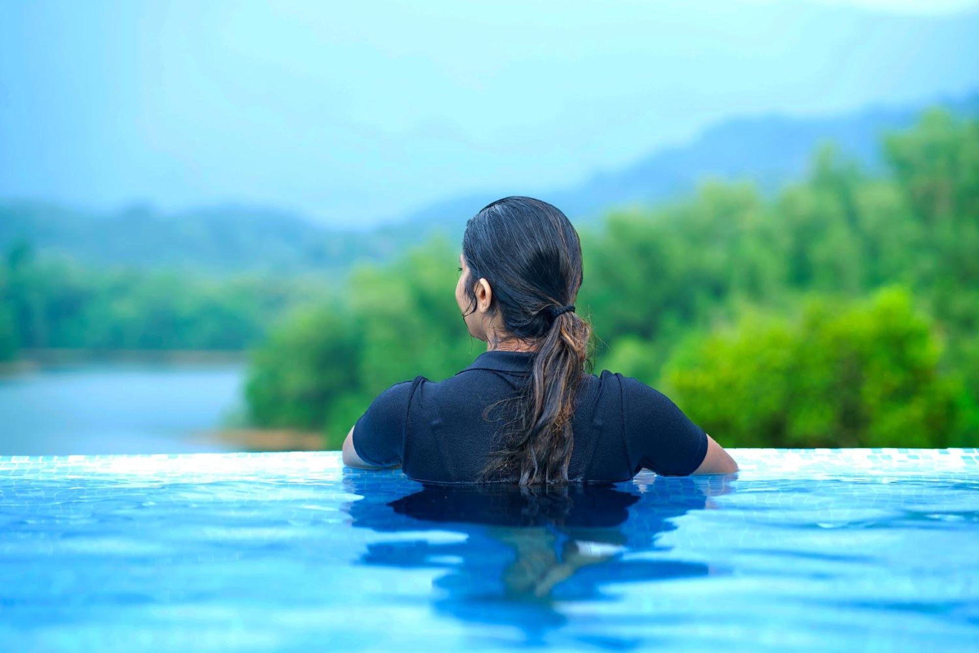 Serene Aqua Hills Kozhikode Hotel Mennanyam Exterior photo